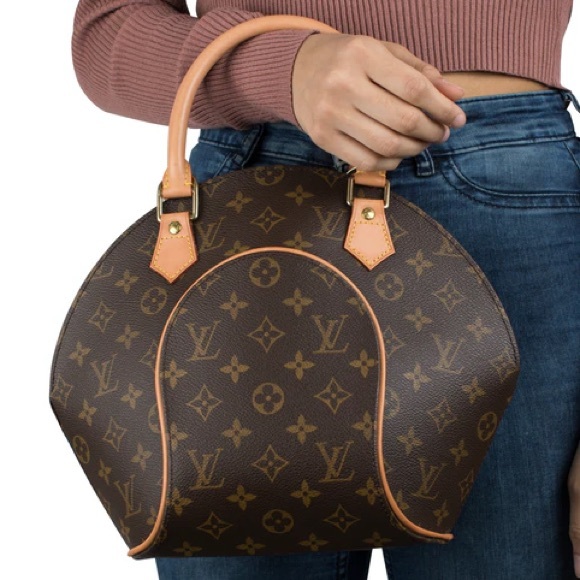 Louis Vuitton Handbags - ✨💕STRAP INCLUDED💕✨ Satchel Ellipse Monogram